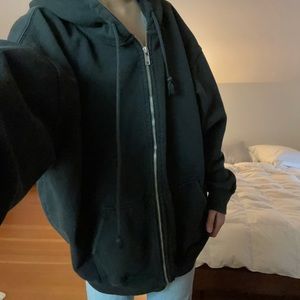 BRANDY MELVILLE Zip-Up